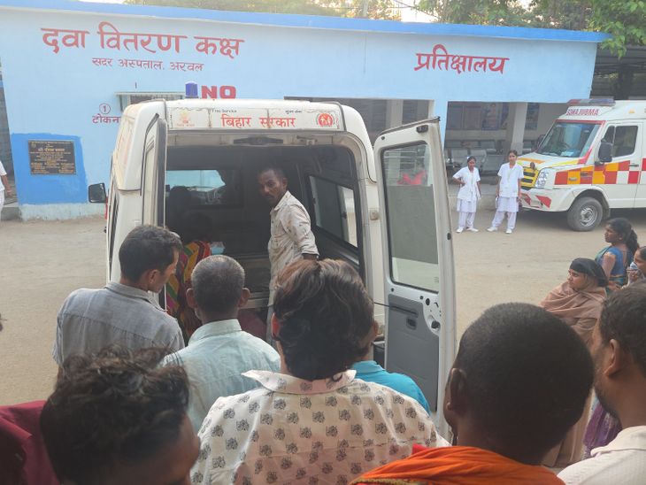 अरवल में सांप के डसने से भाई-बहन की मौत:घर के बाहर खेल रहे थे दोनों, परिजन पोस्टमार्टम कराए बिना तांत्रिक के पास ले गए शव