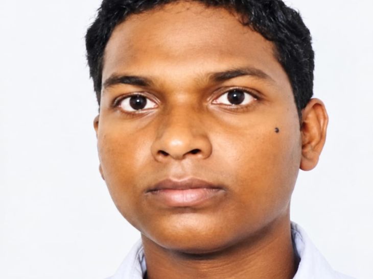 गुमला में 36 वर्षीय युवक ने की खुदकुशी:रस्सी से फंदे पर लटकी मिली लाश, घरवाले पड़ोसी के अंतिम संस्कार में गए थे