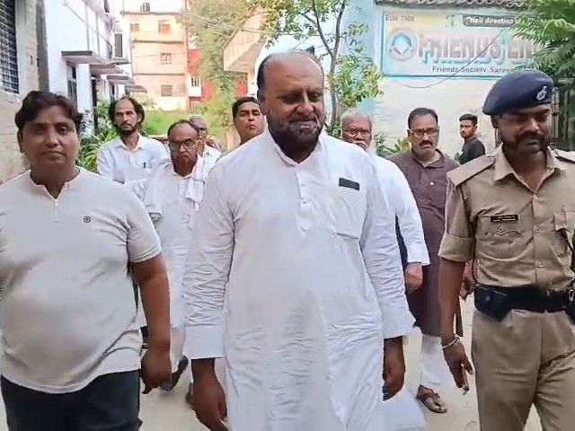 निर्दलीय प्रत्याशी सयैद नजमुल होदा ने शिक्षकों से मांगा समर्थन:सारण शिक्षक निर्वाचन क्षेत्र से मैदान में, बोले- 40 साल से समस्याओं का हल नहीं
