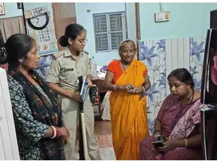 Motihari Armed Robbery | Mother-Son Held Hostage, CCTV Footage Stolen