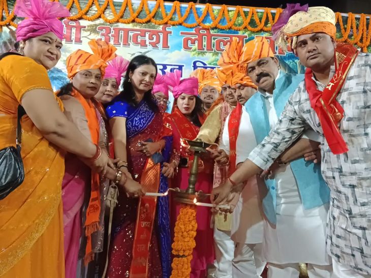 गयाजी में राम-भरत मिलन की भव्य शोभायात्रा निकली:ऊंट-घोड़ों संग उमड़ा जनसैलाब; ड्रोन से पुष्पवर्षा, छप्पन भोग और महाआरती हुई
