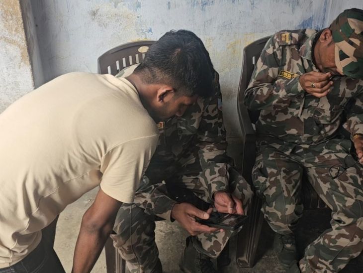 कोडरमा में दिल्ली से लौटे मजदूर को ठगों ने लूटा:नगद और नए कपड़ों से भरा बैग लेकर फरार हुए बदमाश, पुलिस जांच में जुटी