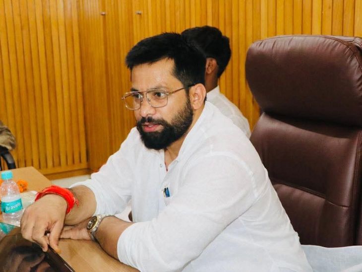 शिवहर-24 घंटे में 50 लोगों को डॉग बाइट:एंटी रेबीज की पहली डोज लेने पहुंचे पीड़ित, संदिग्ध कुत्ते की तलाश में नगर परिषद की टीम