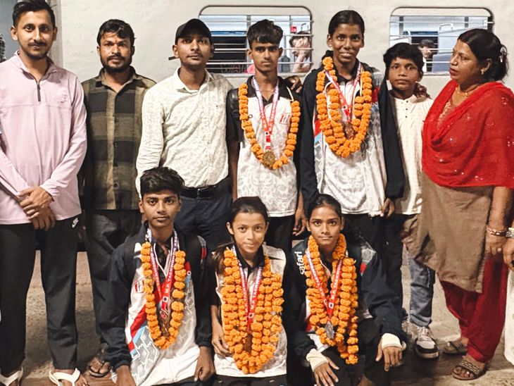 शेखपुरा के खिलाड़ियों ने बिहार को दिलाए 3 गोल्ड:राष्ट्रीय ताइक्वांडो चैंपियनशिप में लिया था हिस्सा, अंडर-17 वर्ग में सिल्वर-ब्रॉन्ज किया हासिल