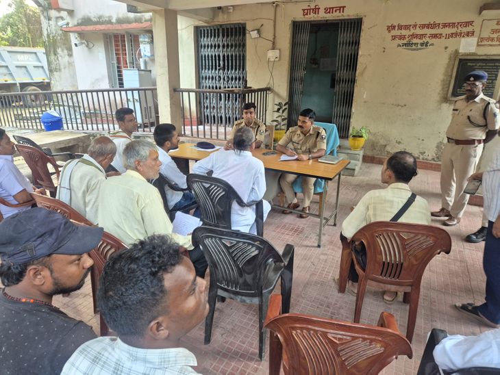 जहानाबाद में SP ने थाने में लगाया जनता दरबार:लोगों की शिकायतें सुनीं; अफसरों को जल्द और निष्पक्ष कार्रवाई के निर्देश