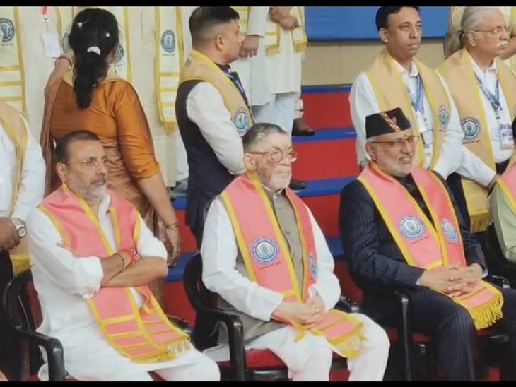 उपराष्ट्रपति राधाकृष्णन ने चिकित्सा शिक्षा के विस्तार को बताया उपलब्धि:एम्स देवघर के दूसरे दीक्षांत समारोह में बोले, 2014 से मेडिकल कॉलेज और सीटें बढ़ीं