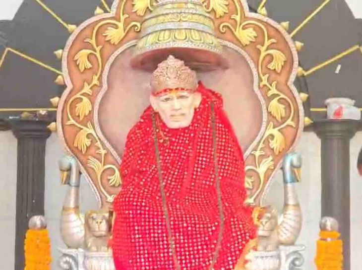 मोतिहारी के साईं मंदिर में चोरी, बाइक गड़ती पार्टी निलंबित:10 किलो का छत्र और गणेश जी का मुकुट ले गए चोर, पुजारी मंदिर में ही सो रहे थे