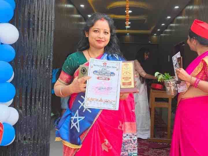 नवादा के 12 शिक्षक मगध प्रमंडल अवॉर्ड से सम्मानित:शिक्षा में उत्कृष्ट योगदान के लिए मिला सम्मान, निशा सिन्हा भी शामिल