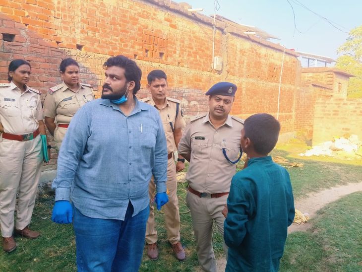 बक्सर-मानसिक रूप से अस्वस्थ महिला से दुष्कर्म, 3 अरेस्ट:पुलिस ने 3 घंटे में पकड़े आरोपी, SDPO की टीम ने की कार्रवाई; FIR दर्ज