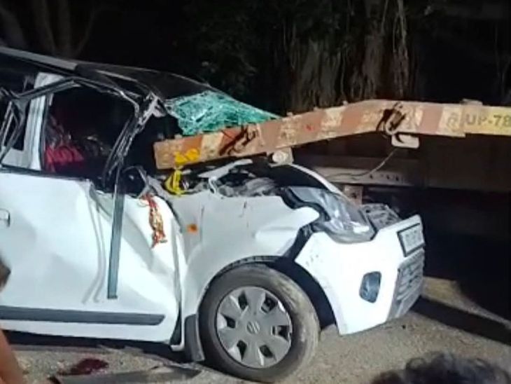 गिरिडीह में ट्रेलर में पीछे से घुसी वैगनआर:6 किमी तक घसीटता रहा चालक; 1 मरा, 2 घायल, हथौड़े से दरवाजा तोड़ निकाले गए लोग