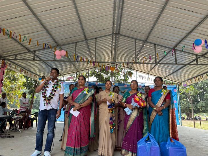 सिमडेगा : क्रूसकेला में धूमधाम से मनाया गया संत फ्रांसिस असीसी का पर्व, विशेष मिस्सा अनुष्ठान