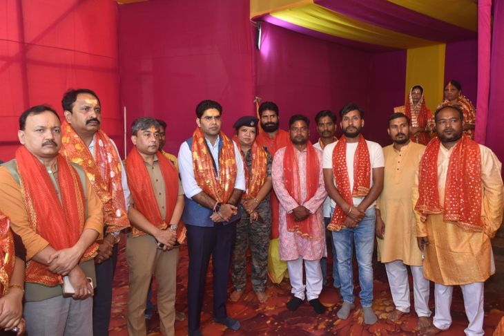 विसर्जन स्थलों पर खतरनाक क्षेत्रों में पर्याप्त गोताखोरों की व्यवस्था सुनिश्चित करें: डीसी
