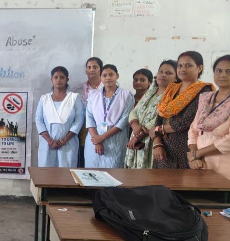नशे की रोकथाम पर निबंध लेखन प्रतियोगिता आयोजित