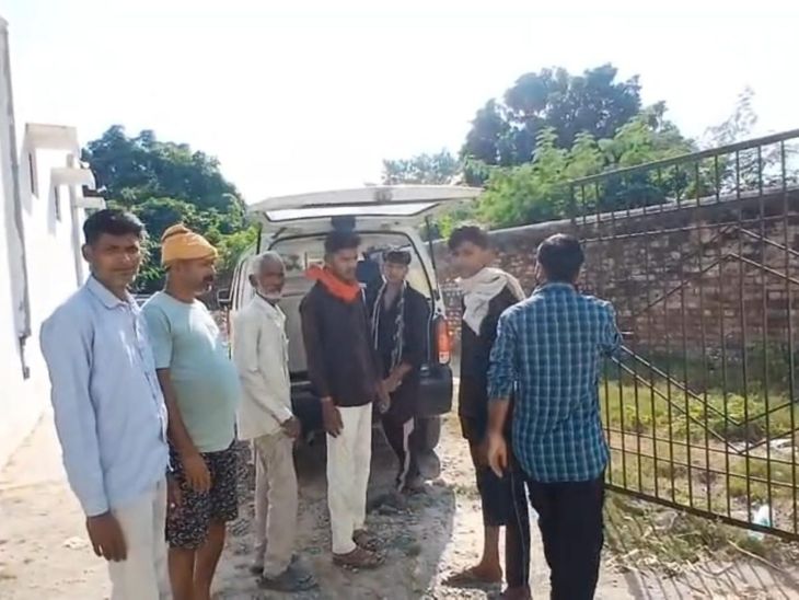 सीवान-दाहा नदी में डूबने से 65 वर्षीय महिला की मौत:नहाने के दौरान फिसला पैर, गोताखोरों ने निकाला शव