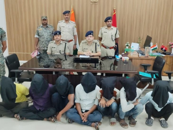 मुंगेर में 8.92 ग्राम स्मैक के साथ 7 लोग गिरफ्तार:भागलपुर से ट्रेन के जरिए लाते थे स्मैक, SP ने किया खुलासा
