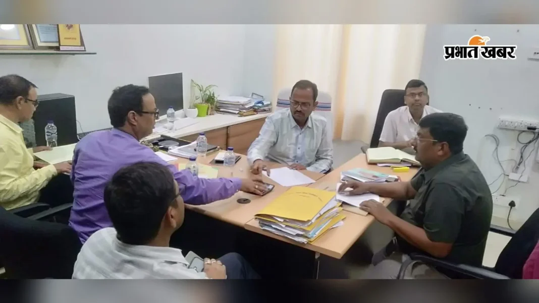 भागलपुर में फर्जी शिक्षिका के नाम पर सरकारी खजाने से भुगतान, छह पर प्राथमिकी; कंप्यूटर ऑपरेटर हिरासत में