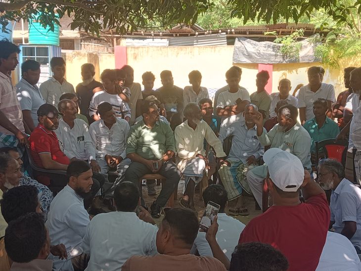 मदरसा रहमानिया में 3 शिक्षकों के फर्जी चयन का आरोप:ग्रामीणों ने RTI से खुलासा, जांच की मांग की