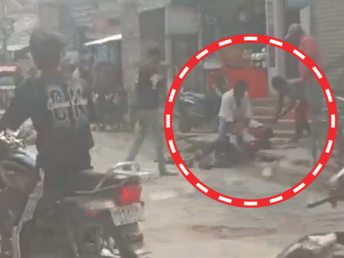 कटिहार में दिनदहाड़े अधिवक्ता की हत्या:चार नकाबपोशों ने स्कूटी से गिराकर डंडे-चाकू से पीटा, सिर में गोली मारी; लोग वीडियो बनाते रहे