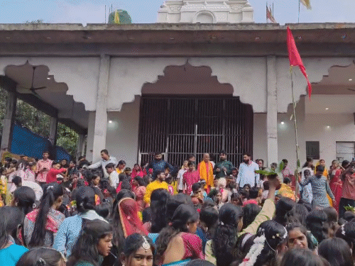 Pathargama Godda Kalash Yatra | 1500 Kanyas Reach Durga Mandir Navratri