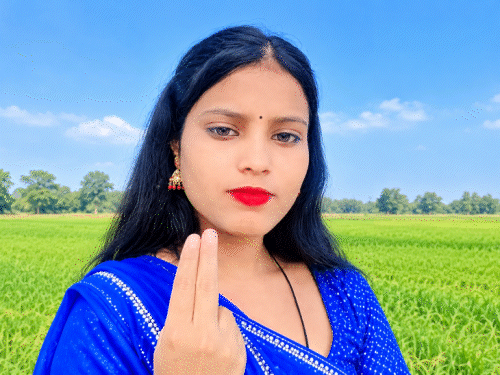 नवादा में शादी के 4 महीने बाद विवाहिता की मौत:ससुराल से 1 किमी दूर फंदे से लटका मिला शव; पिता ने जताई हत्या की आशंका