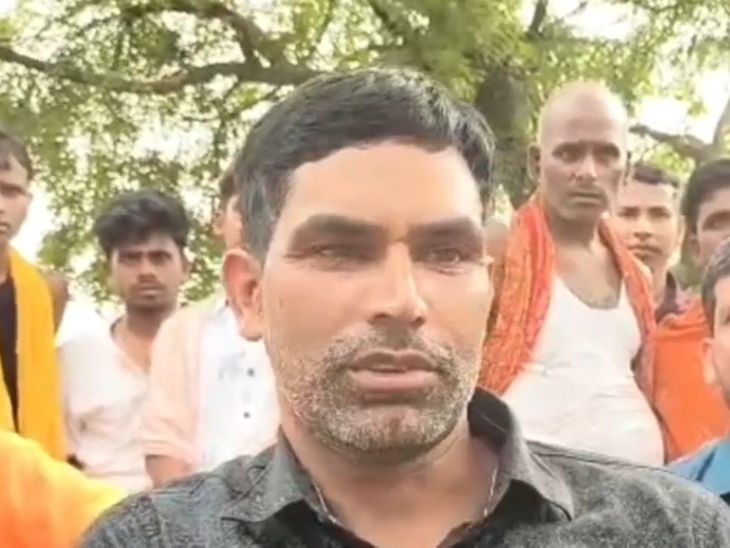 कटिहार में 31 साल बाद घर लौटा बेटा:मां ने आंख के कटे निशान से पहचाना, पश्चिम बंगाल में अब्दुल जब्बार बनकर जी रहा था