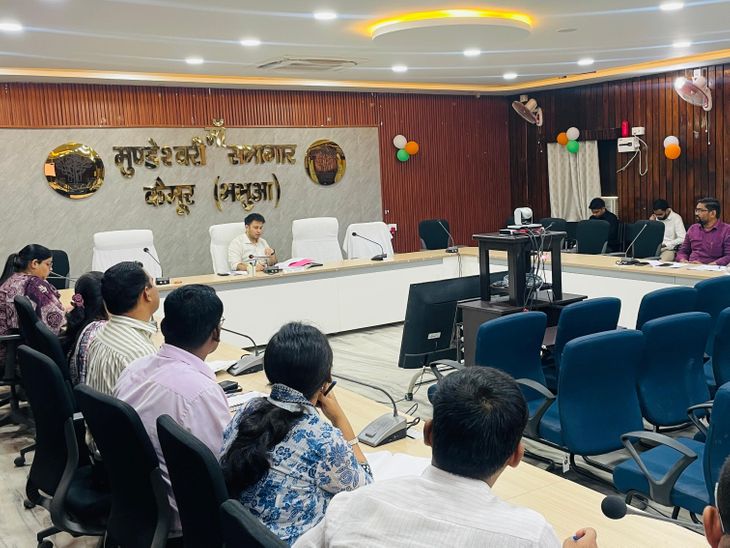 RCD की सड़क मरम्मत योजना को मिलेगी रफ़्तार:कैमूर में 218 सड़कों का सर्वे कर प्रस्ताव विभाग को भेजा