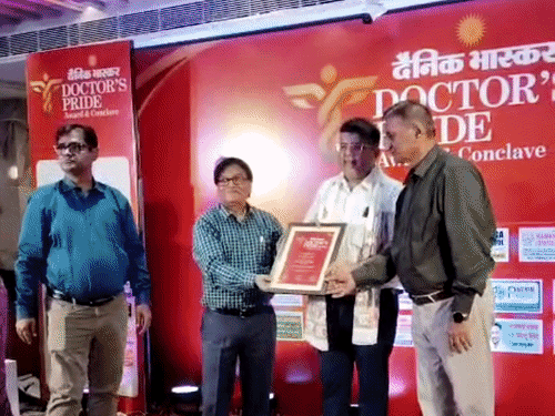 Dainik Bhaskar Doctor Pride Award Conclave 2026 Honours Doctors