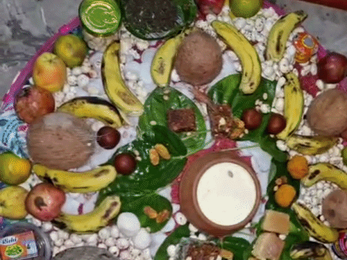 दरभंगा- पारंपरिक रीति-रिवाजों के साथ मना 'कोजागरा':मिथिला की संस्कृति का प्रतीक पर्व, नवविवाहित दूल्हे के घर उत्सवी माहौल; सांसद गोपालजी ठाकुर भी पहुंचे
