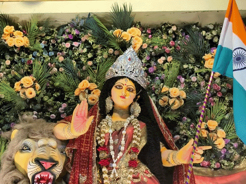 शारदीय नवरात्र: घोड़े पर सवार होकर आएंगी मां दुर्गा:11 अक्टूबर को कलश स्थापना; ज्योतिषाचार्य बोले- शुभ संकल्प और सकारात्मक सोच ही सबसे बड़ा मुहूर्त है