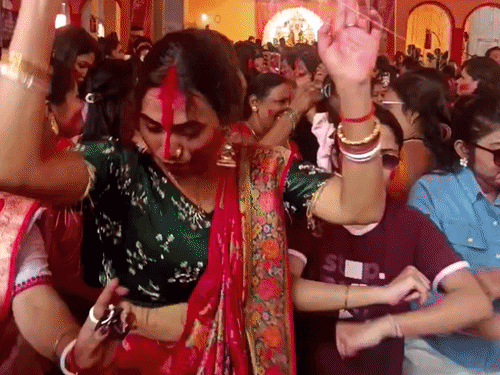 10 तस्वीरों में देखिए झारखंड में सिंदूर खेला:मां दुर्गा की विदाई पर उमड़ा आस्था का सैलाब, अगले वर्ष फिर आने का दिया न्योता