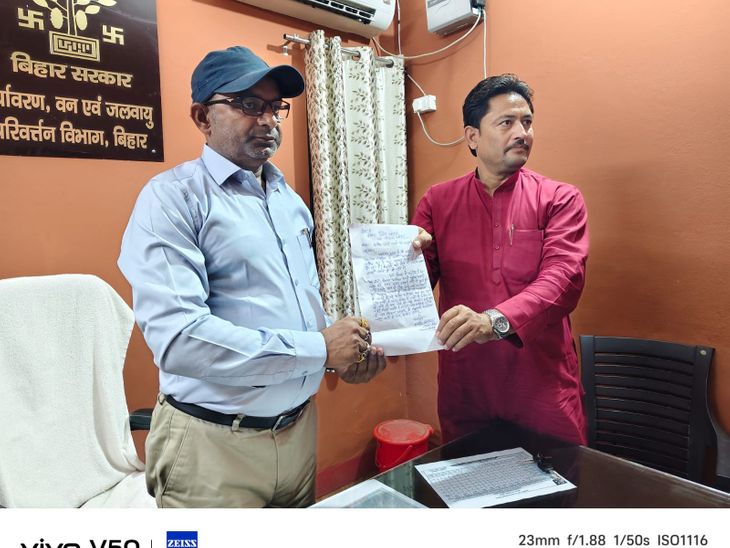 कटिहार में दो दर्जन से ज्यादा अवैध आरा मिल संचालित:वन विभाग को शिकायत, राजद नेता ने कार्रवाई न होने पर आंदोलन की चेतावनी दी
