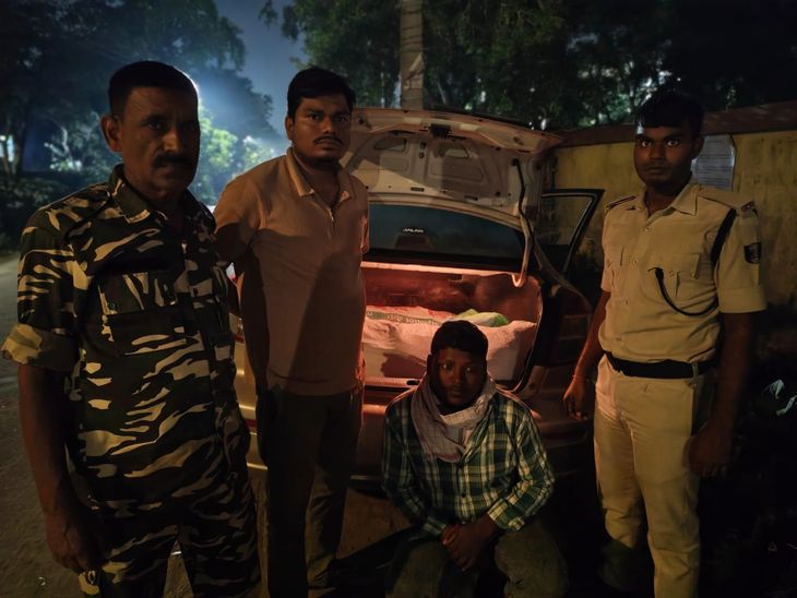 मधुबनी में 675 लीटर नेपाली, देसी शराब बरामद:पुलिस ने दो कार जब्त की, उत्पाद विभाग ने कार्रवाई की