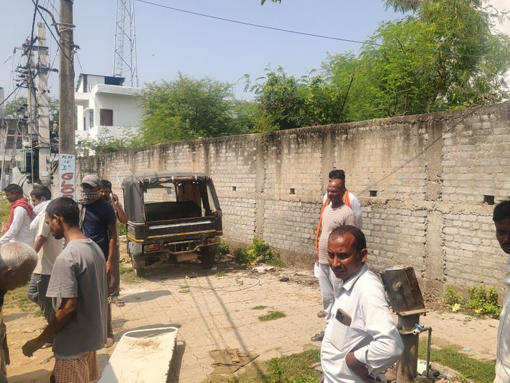 औरंगाबाद में छत से गिरकर शिक्षक की मौत:खाना खाने के बाद छत पर टहलने गए थे, पानी की वजह से फिसला पैर