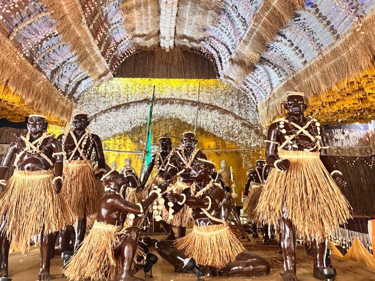 अंडमान का आदिवासी शीशमहल निहारें:आज से रोज करें मां के भव्य पंडालों के दर्शन