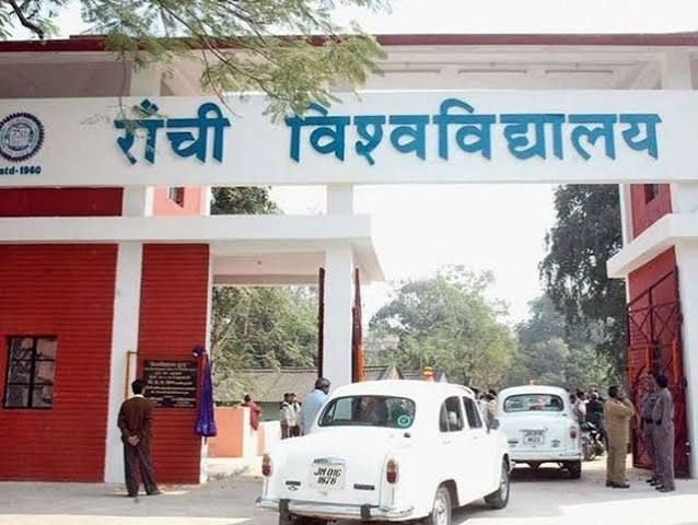 पीएचडी एडमिशन; यूजीसी का एक नियम, आरयू-डीएसपीएमयू में अलग-अलग:रांची यूनिवर्सिटी में नेट-जेआरएफ के स्कोर, डीएसपीएमयू में यूजी-पीजी व नेट-जेआरएफ बना आधार