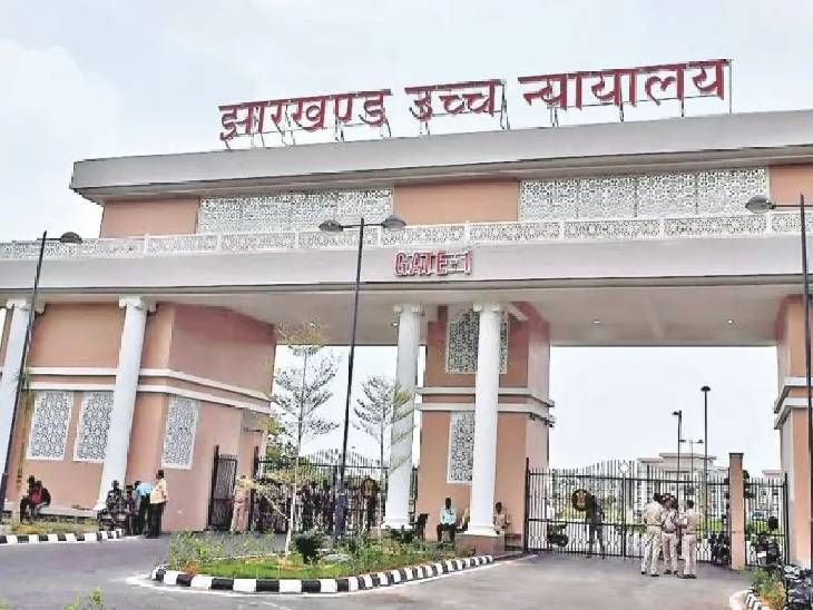 हाईकोर्ट ने पूछा- वेतन कटौती की कानूनी वैधता क्या है:नीड बेस्ड असिस्टेंट प्रोफेसर, राज्य सरकार को जवाब देने का आदेश